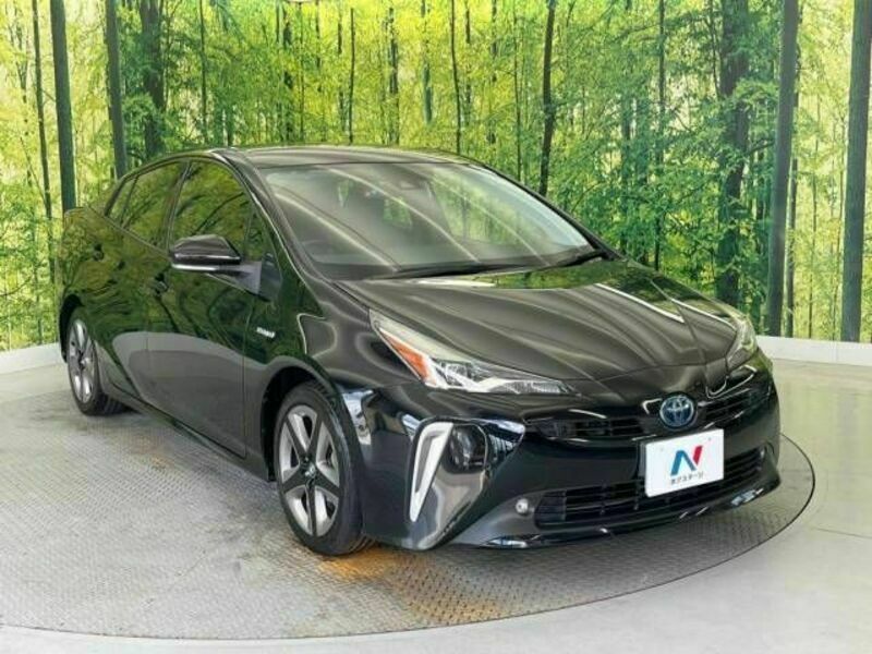 PRIUS-16