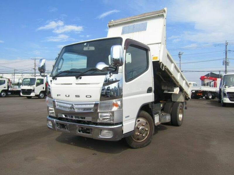 MITSUBISHI　CANTER