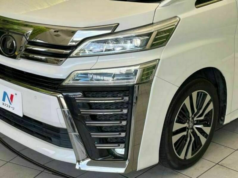 VELLFIRE-12