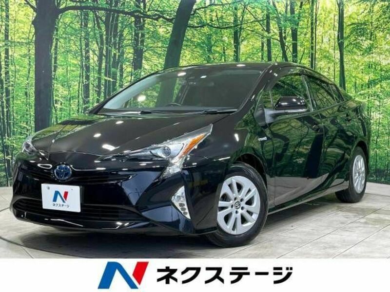 TOYOTA　PRIUS