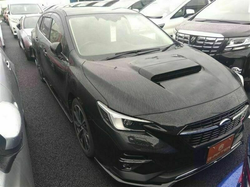 SUBARU　LEVORG