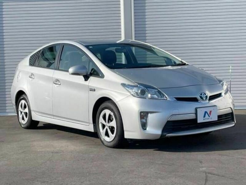 PRIUS PHV