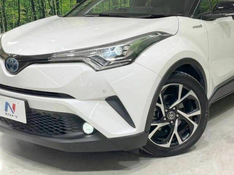 C-HR-12