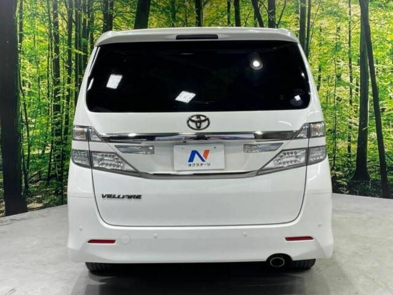 VELLFIRE-15