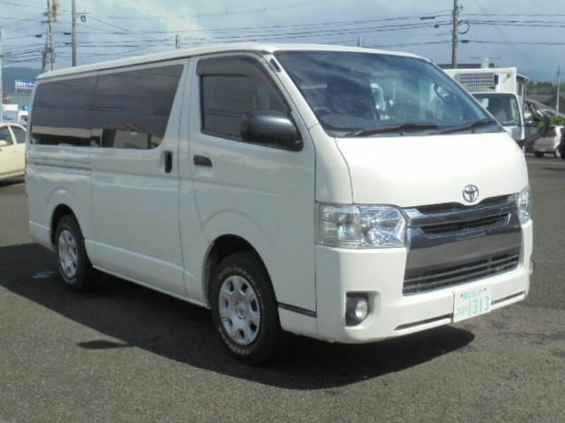 HIACE VAN-16