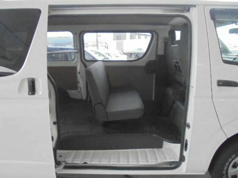 HIACE VAN-20