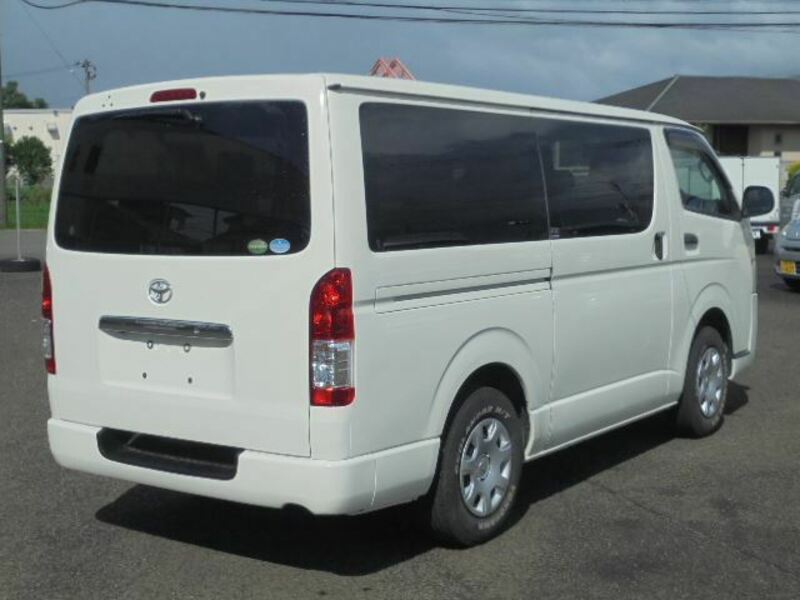 HIACE VAN-49