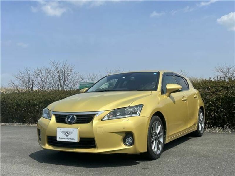 LEXUS　CT