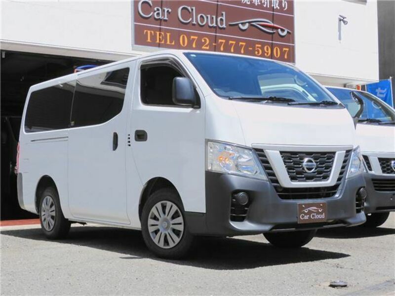 NISSAN　NV350 CARAVAN