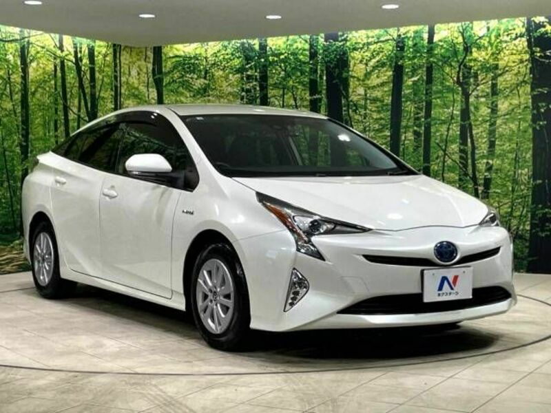 PRIUS-16