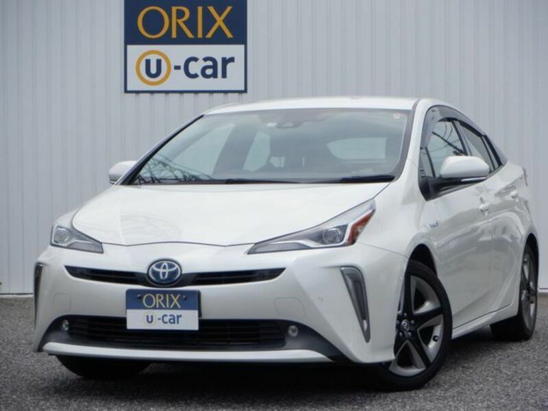 TOYOTA　PRIUS