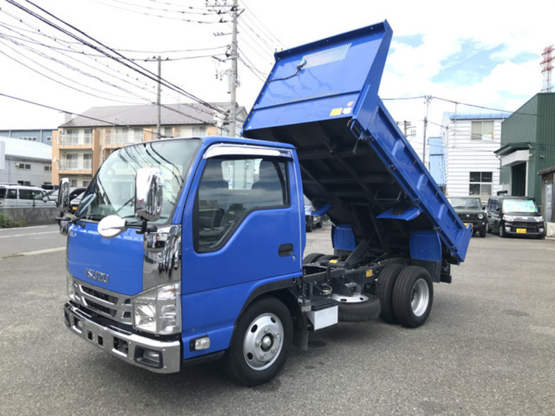 ISUZU　ELF