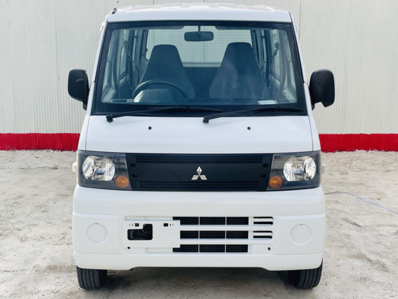 MITSUBISHI　MINICAB VAN