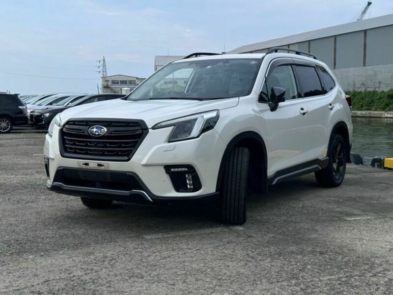 SUBARU　FORESTER