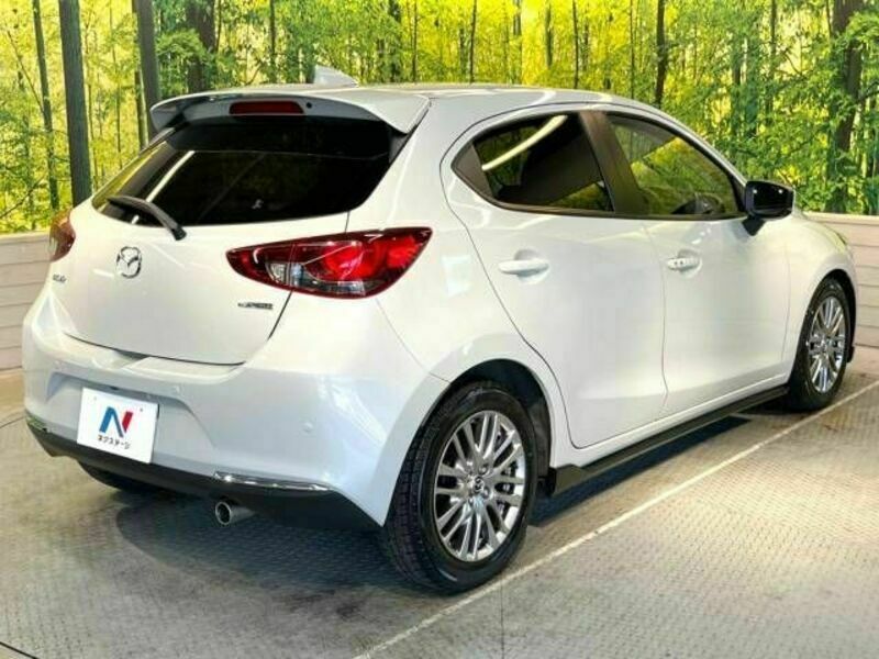 MAZDA2-17