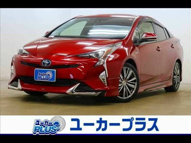 TOYOTA　PRIUS