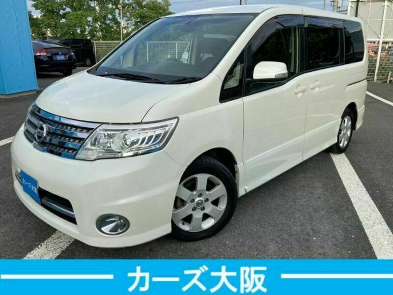 NISSAN　SERENA