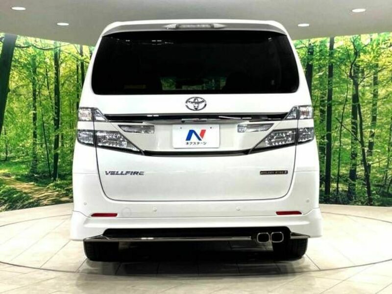 VELLFIRE-16