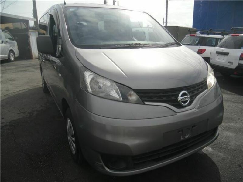 NISSAN　NV200 VANETTE