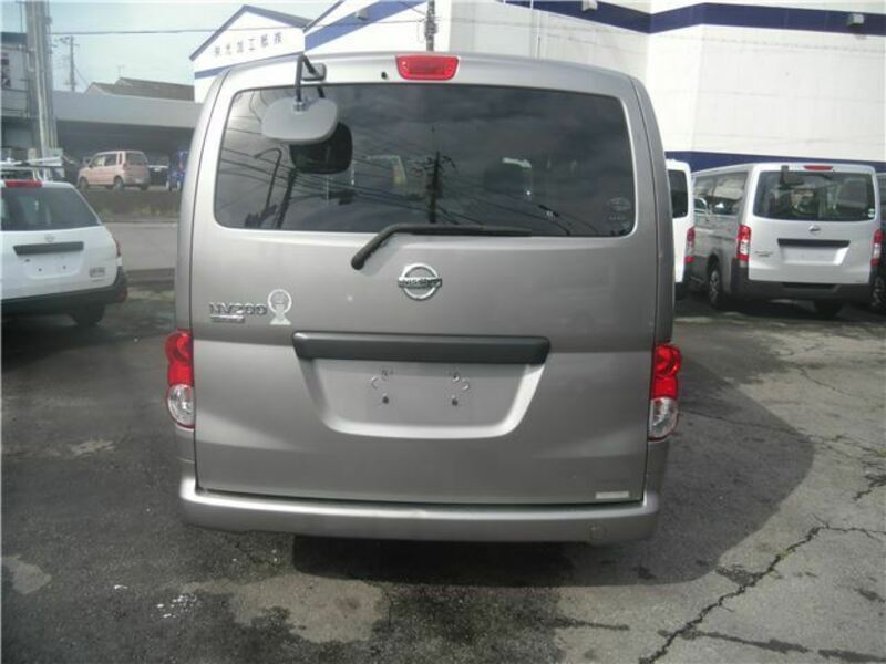 NV200 VANETTE-1