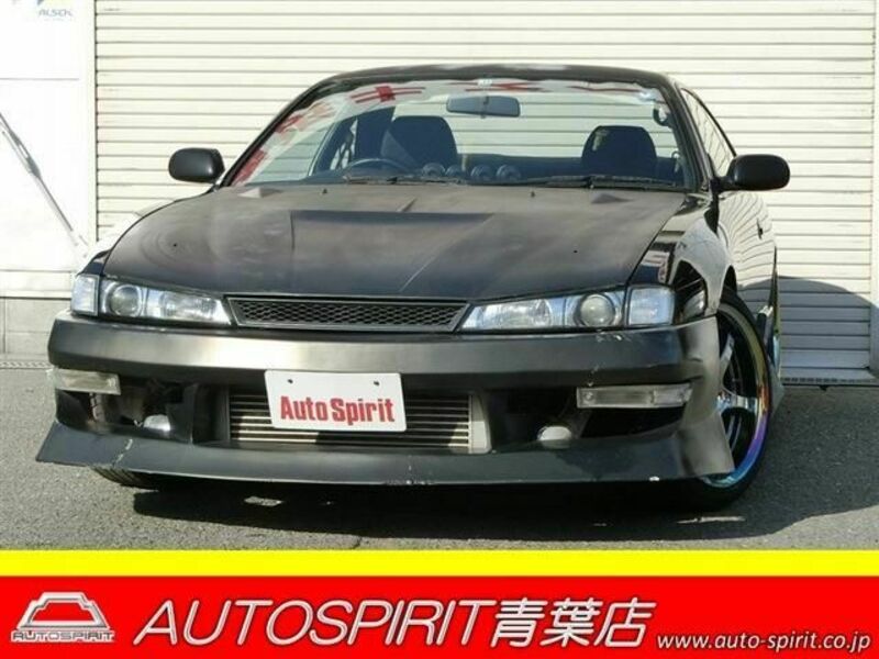 NISSAN　SILVIA