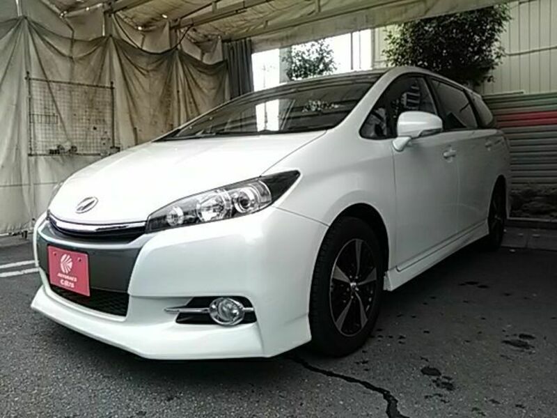 TOYOTA　WISH