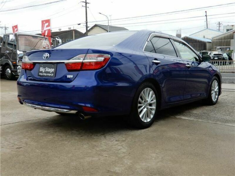 CAMRY-5