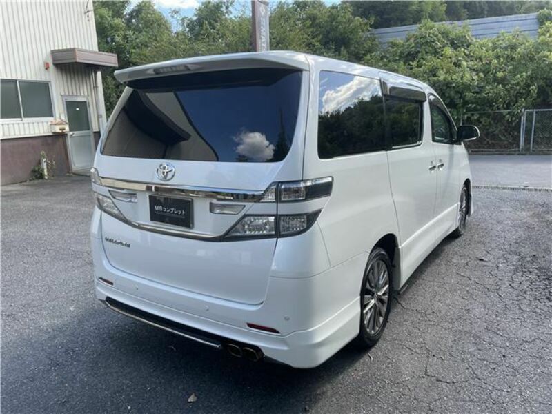 VELLFIRE-8