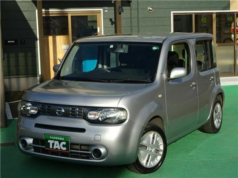 NISSAN　CUBE