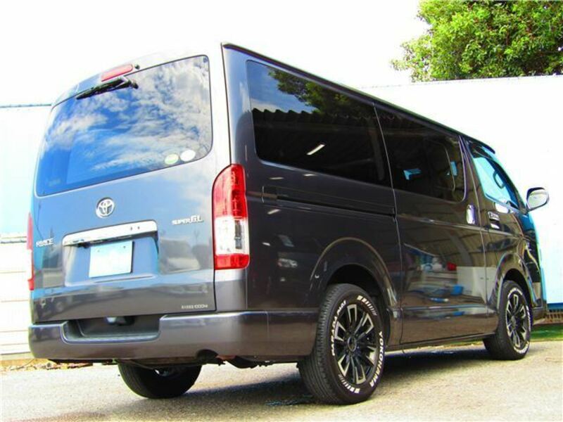 HIACE VAN-48