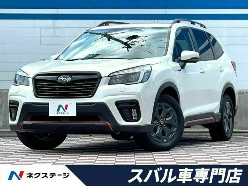 SUBARU　FORESTER