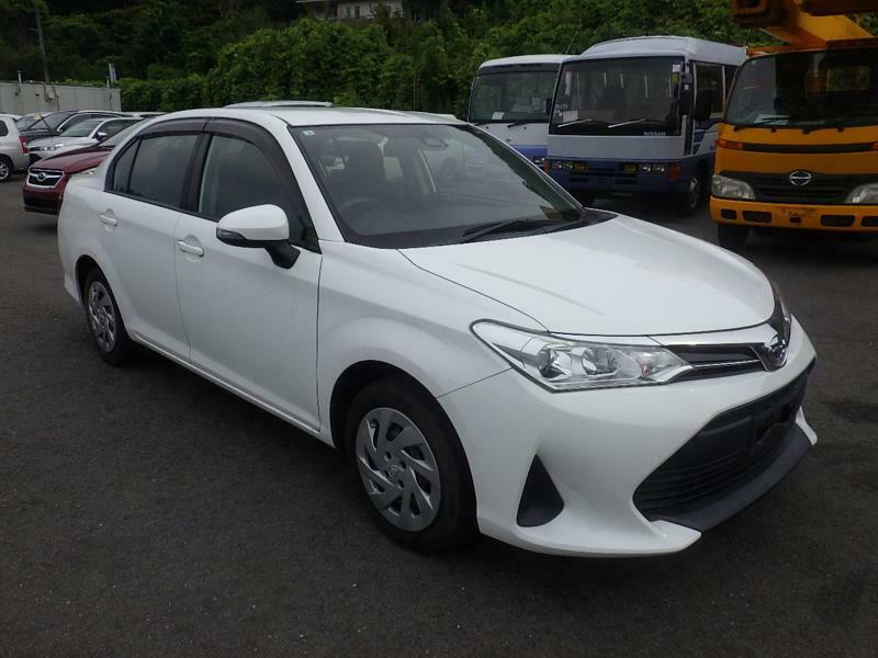 COROLLA AXIO