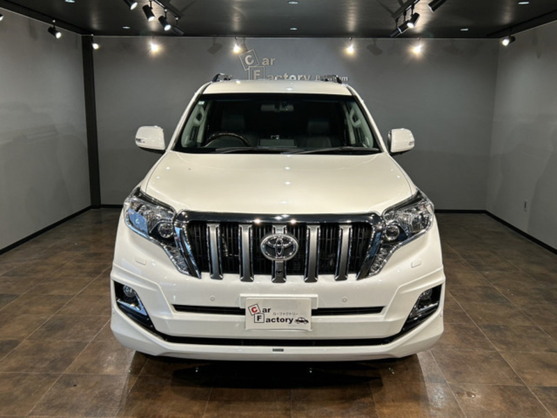 LAND CRUISER PRADO-1