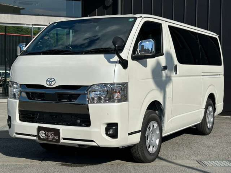 HIACE VAN-7