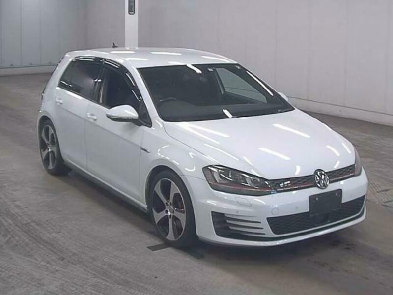 GOLF GTI-0