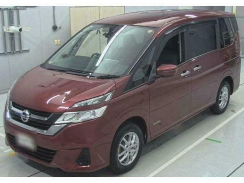 NISSAN　SERENA