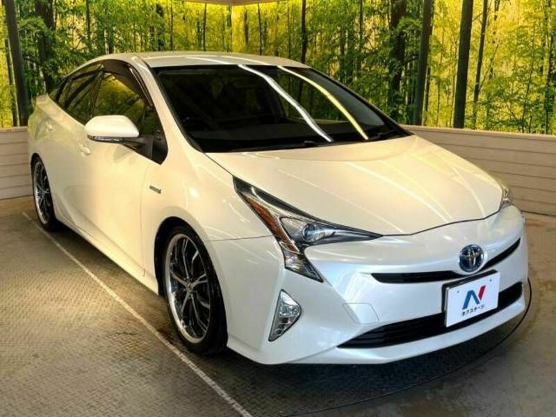 PRIUS-16