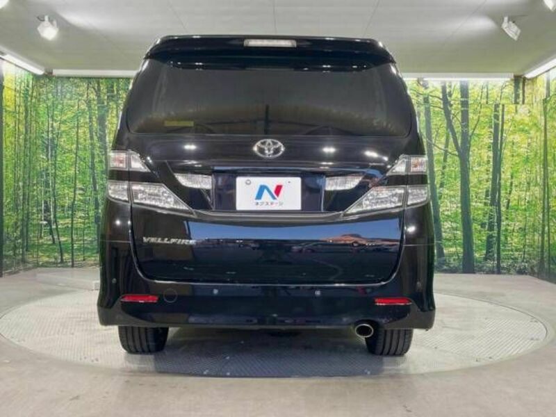 VELLFIRE-15