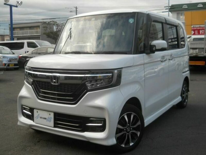 HONDA　N BOX CUSTOM