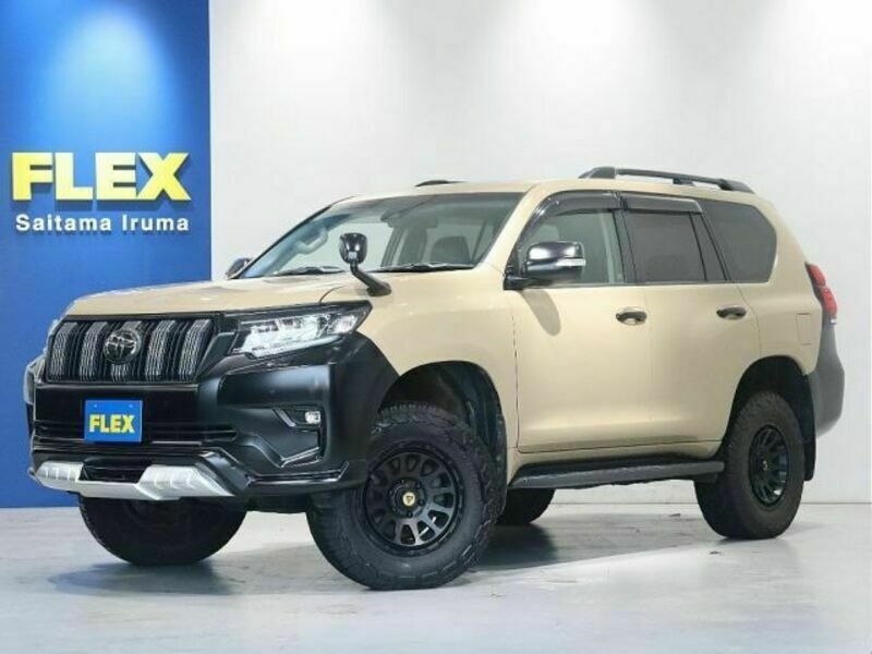 TOYOTA　LAND CRUISER PRADO