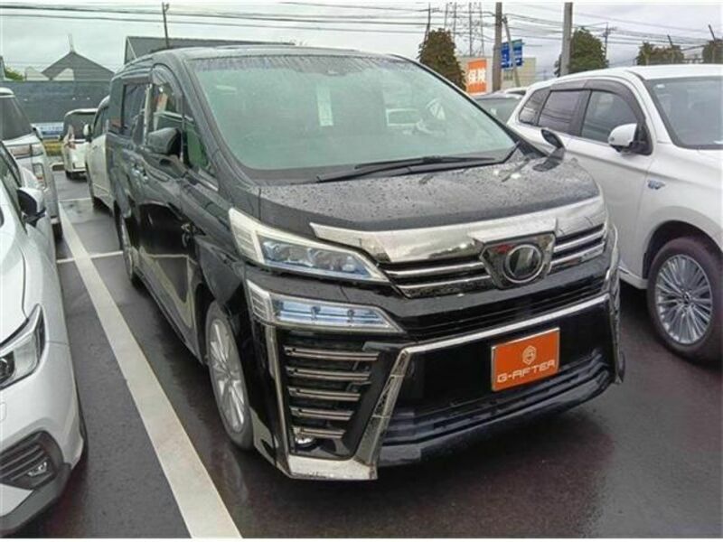 TOYOTA　VELLFIRE