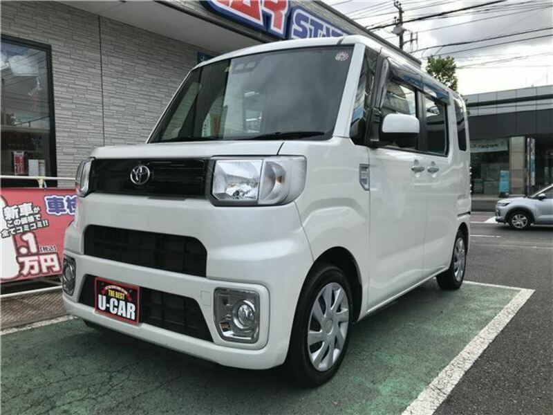 TOYOTA PIXIS MEGA