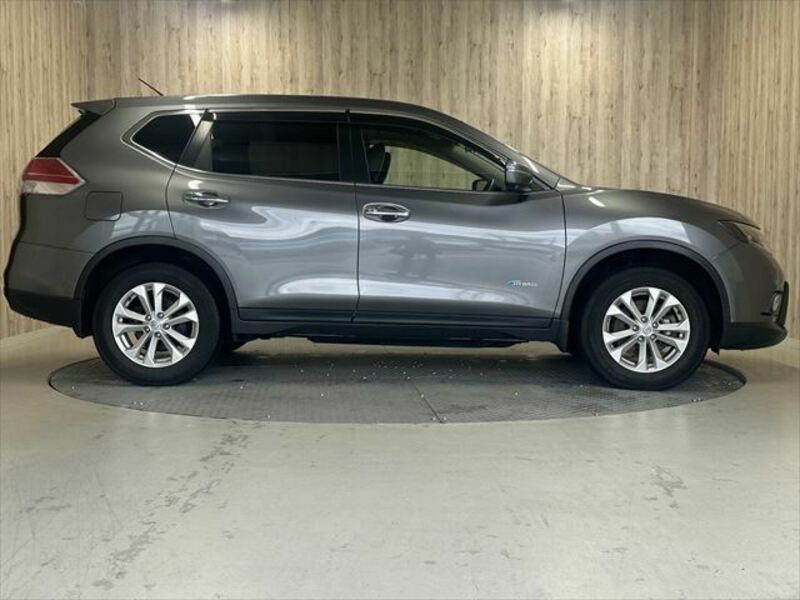 X-TRAIL-13