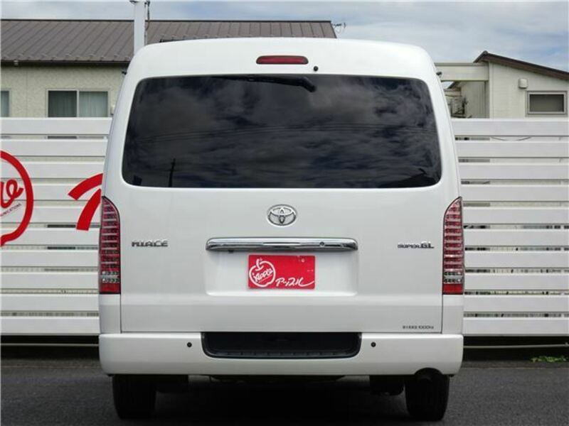 HIACE VAN-4