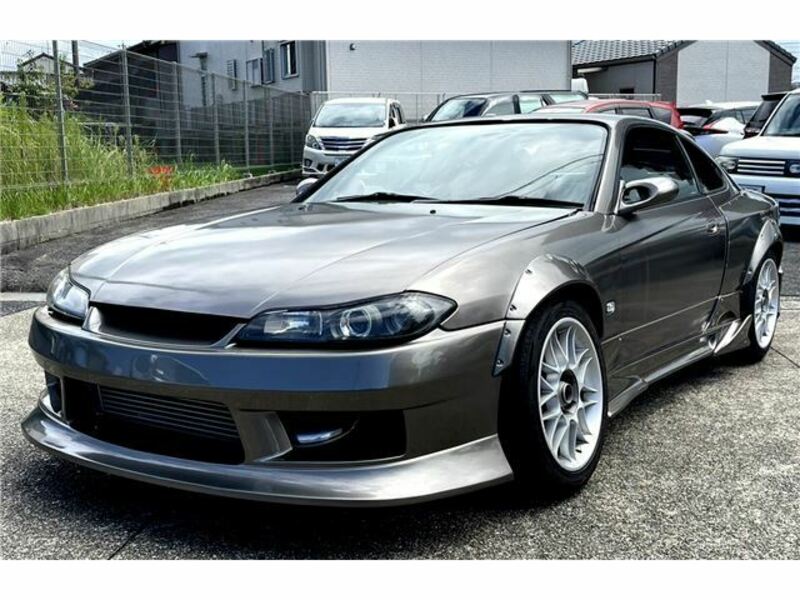 NISSAN　SILVIA