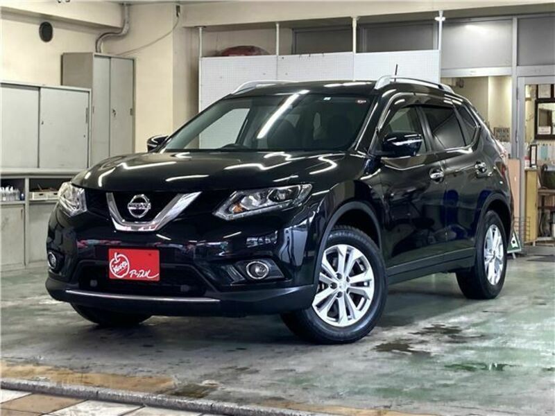 NISSAN　X-TRAIL