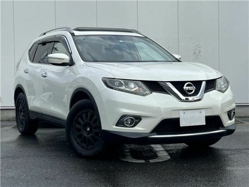 NISSAN　X-TRAIL