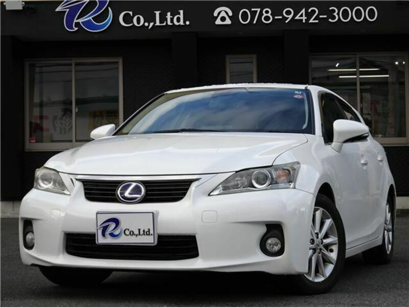 LEXUS　CT