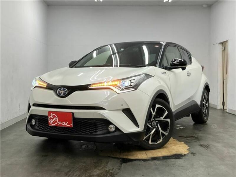 TOYOTA　C-HR