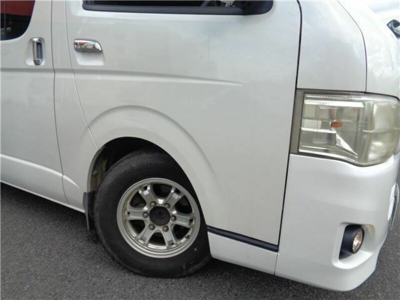 HIACE-4